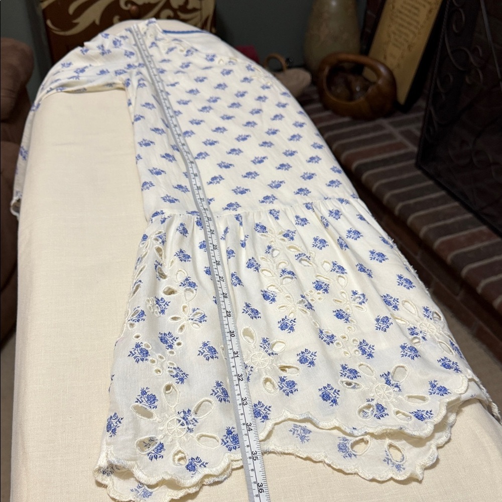 Anthropologie Meadow Rue Cream Dress & Blue Floral Print & Cut Outs Handkerchief - Picture 11 of 12